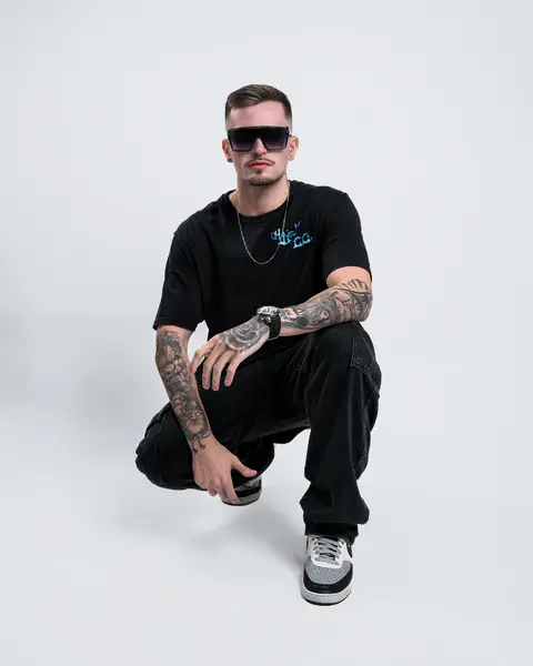 QUINT, Foto imprensa 04 (cor)